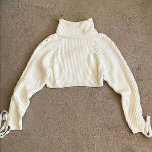 Hera Collection Cropped Turtleneck Cable Knit Sweater